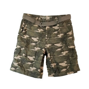 Northwest Territories camo cargo shorts men's 38x11 Green outdoor cotton